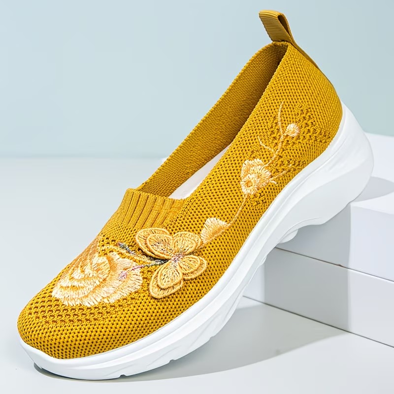 Moteriški mokasinai su drugelių siuvinėjimu-LT