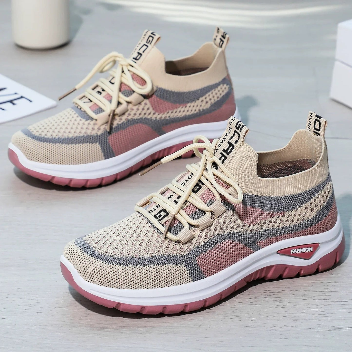 👟Ženski prosti čas tekaški copati z vezalkami-SI